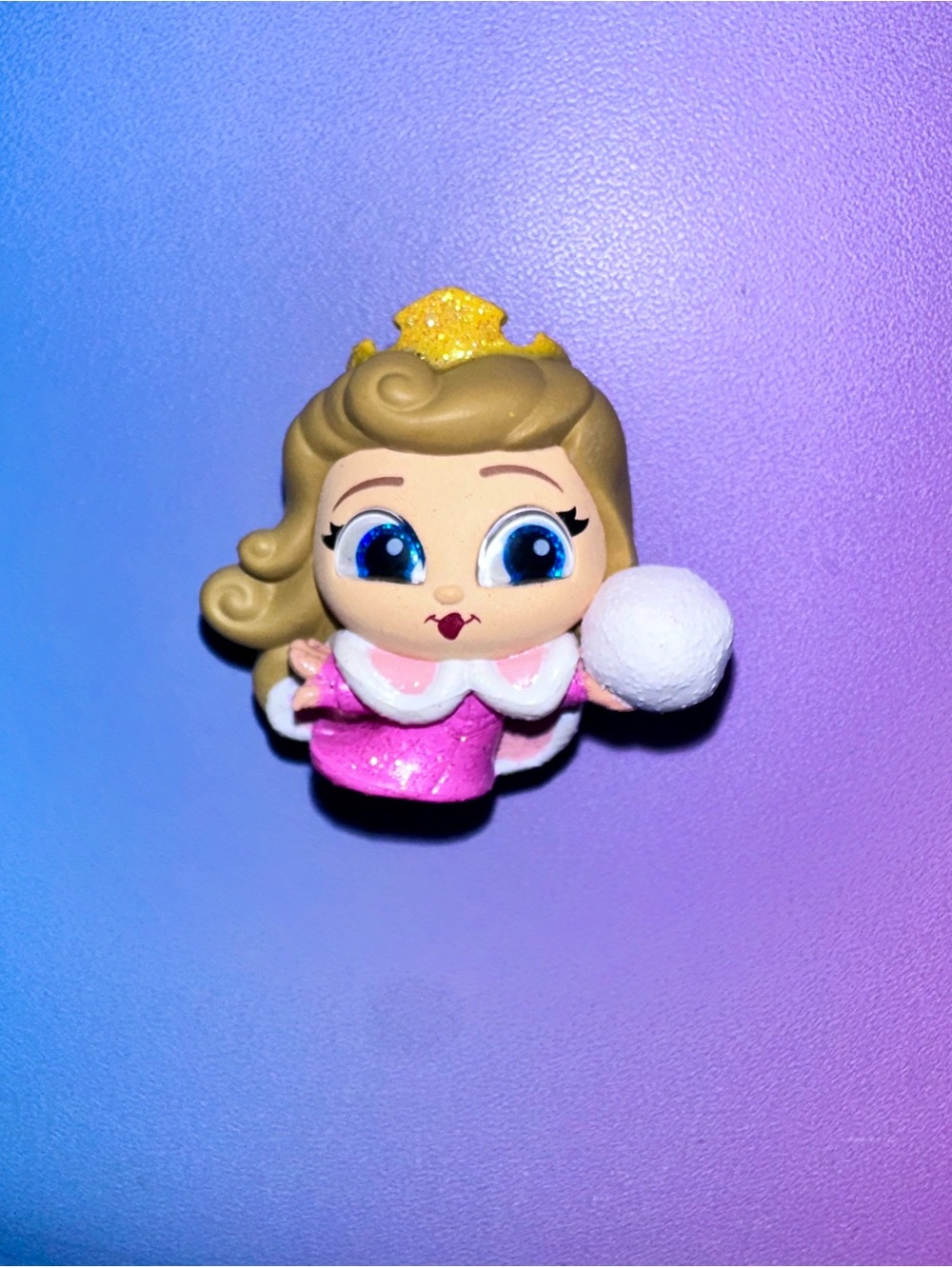aurora (sleeping beauty) ~ ultra rare — disney doorables: series 12